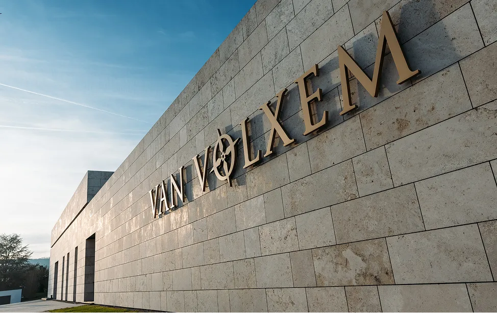 Außenansicht des Van-Volxem-Weinguts