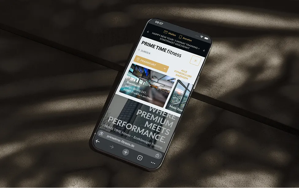 Mobile Clubsuche der PRIME TIME fitness Website mit Standorten in Frankfurt